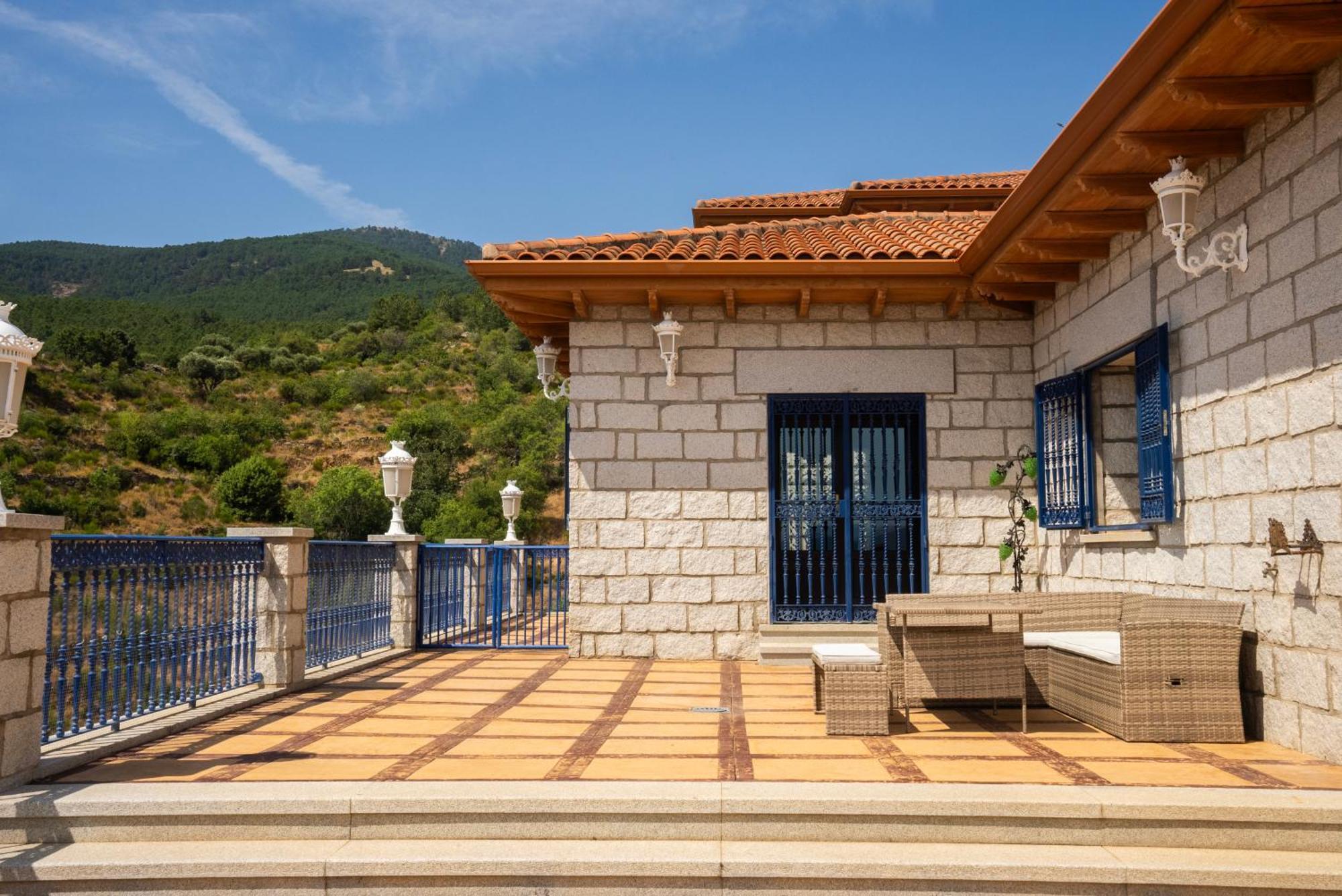 Вілла Mansion Con Jacuzzi A 40 Grados, Gran Piscina Y Padel Ель-Тьємбло Екстер'єр фото