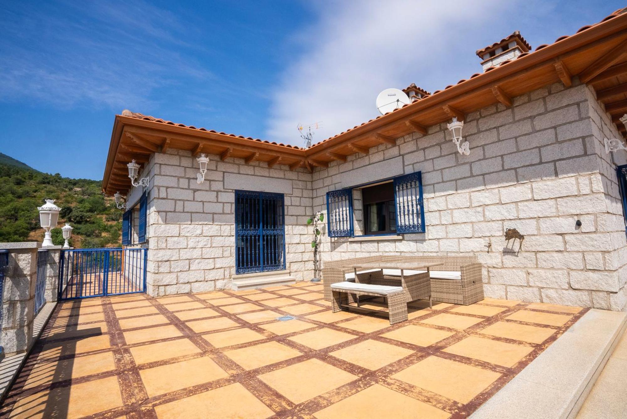 Вілла Mansion Con Jacuzzi A 40 Grados, Gran Piscina Y Padel Ель-Тьємбло Екстер'єр фото
