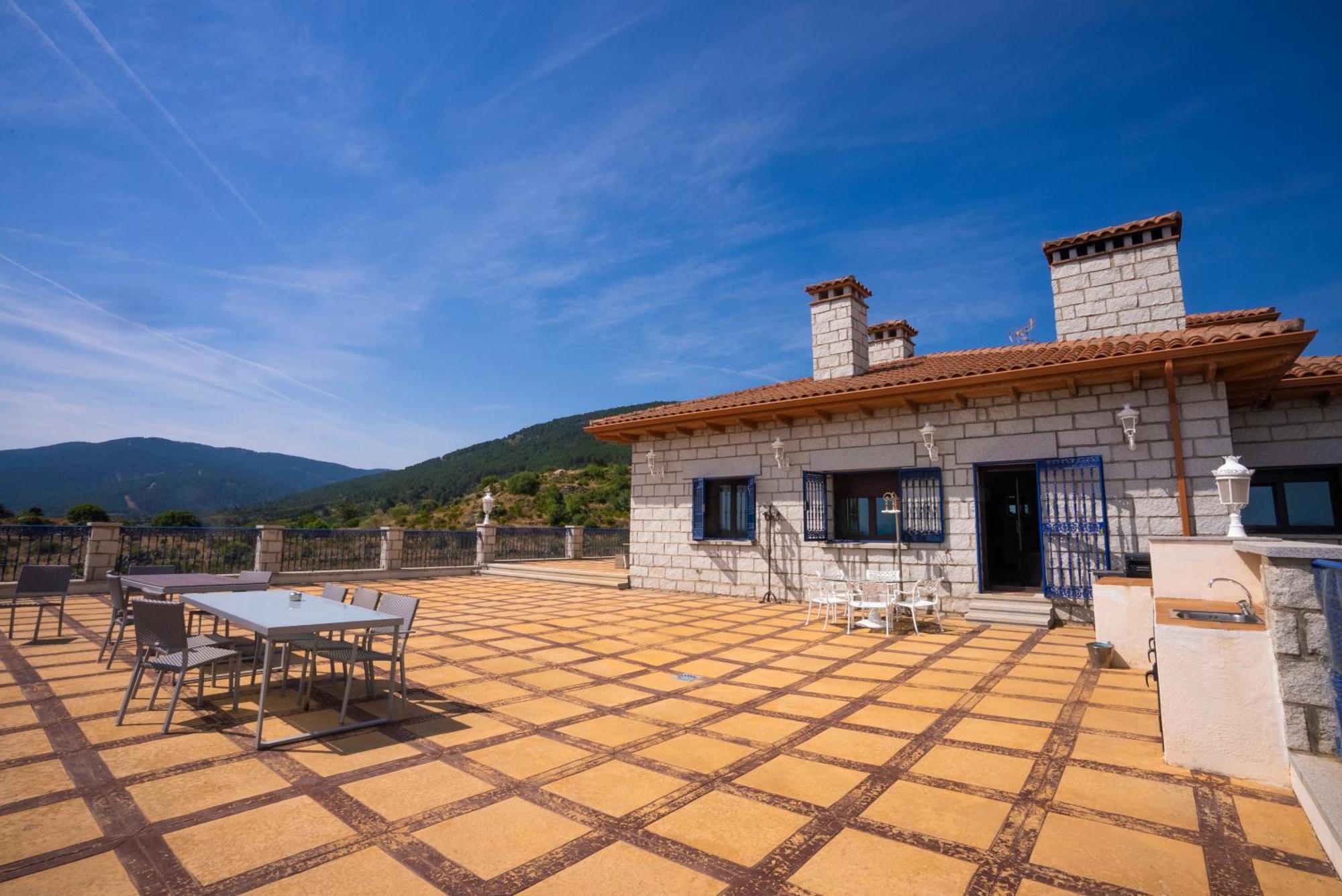 Вілла Mansion Con Jacuzzi A 40 Grados, Gran Piscina Y Padel Ель-Тьємбло Екстер'єр фото