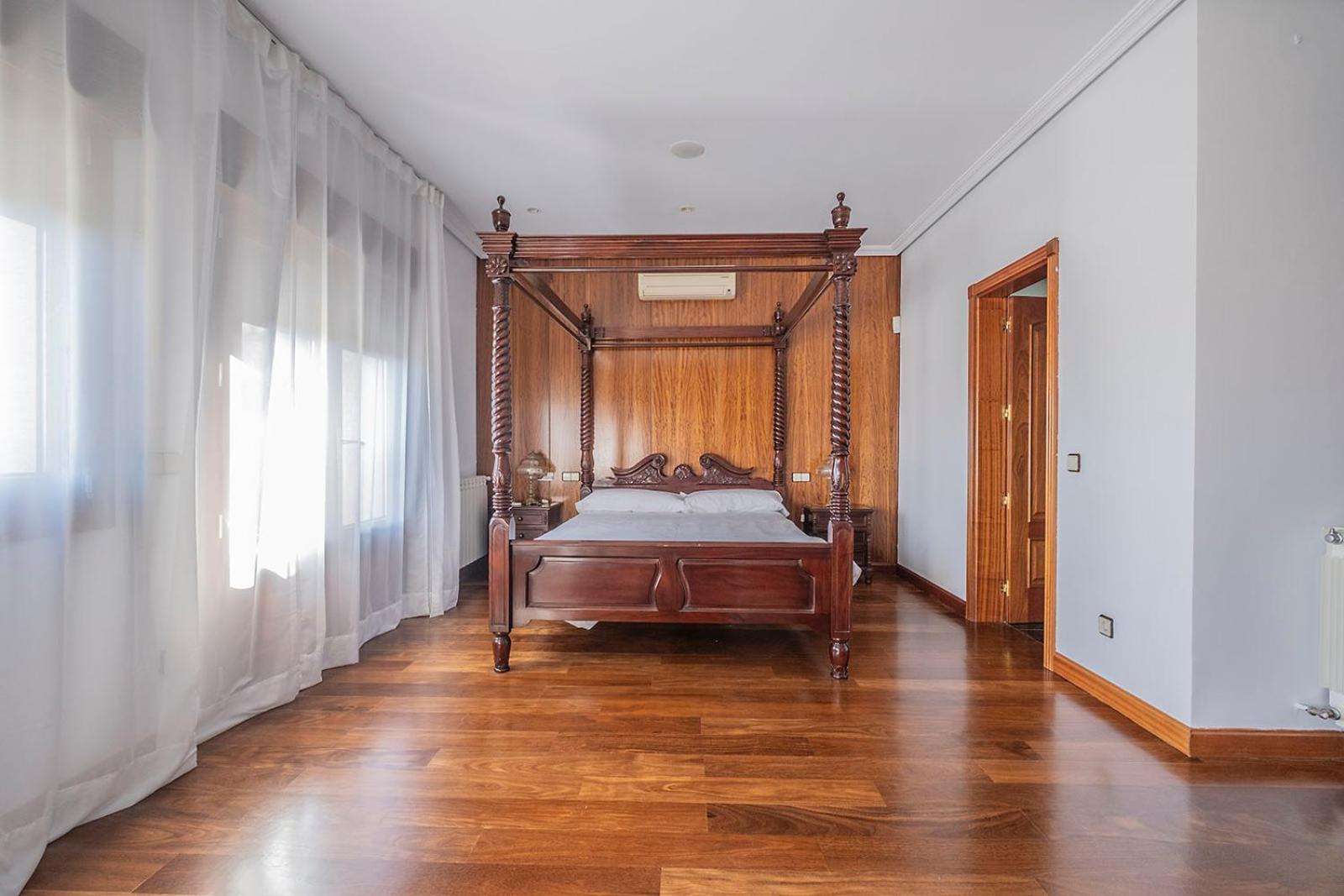 Вілла Mansion Con Jacuzzi A 40 Grados, Gran Piscina Y Padel Ель-Тьємбло Екстер'єр фото