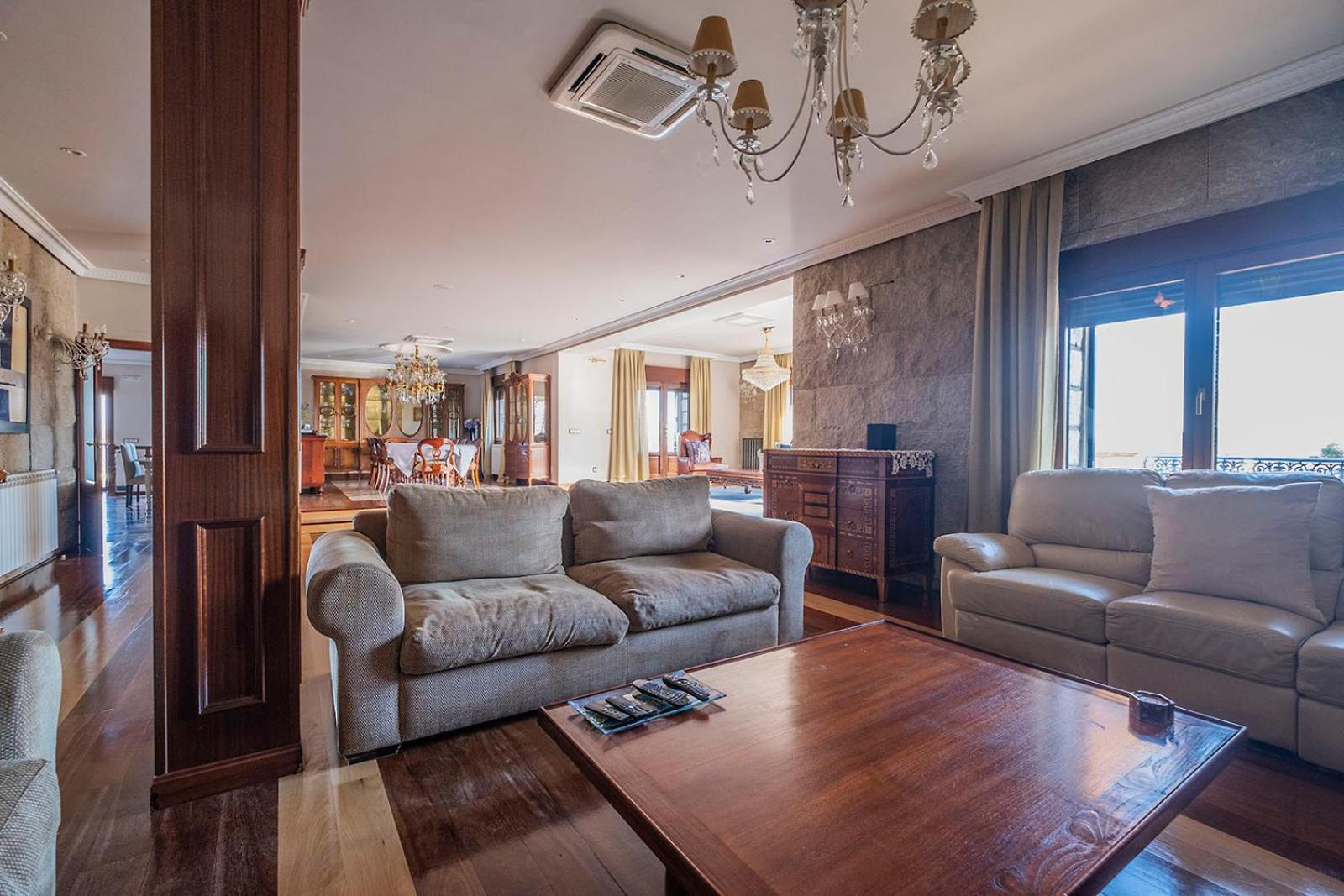 Вілла Mansion Con Jacuzzi A 40 Grados, Gran Piscina Y Padel Ель-Тьємбло Екстер'єр фото