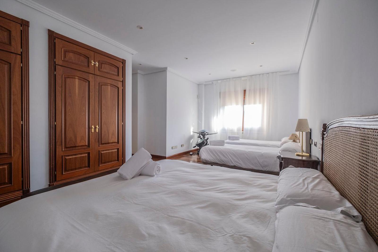 Вілла Mansion Con Jacuzzi A 40 Grados, Gran Piscina Y Padel Ель-Тьємбло Екстер'єр фото