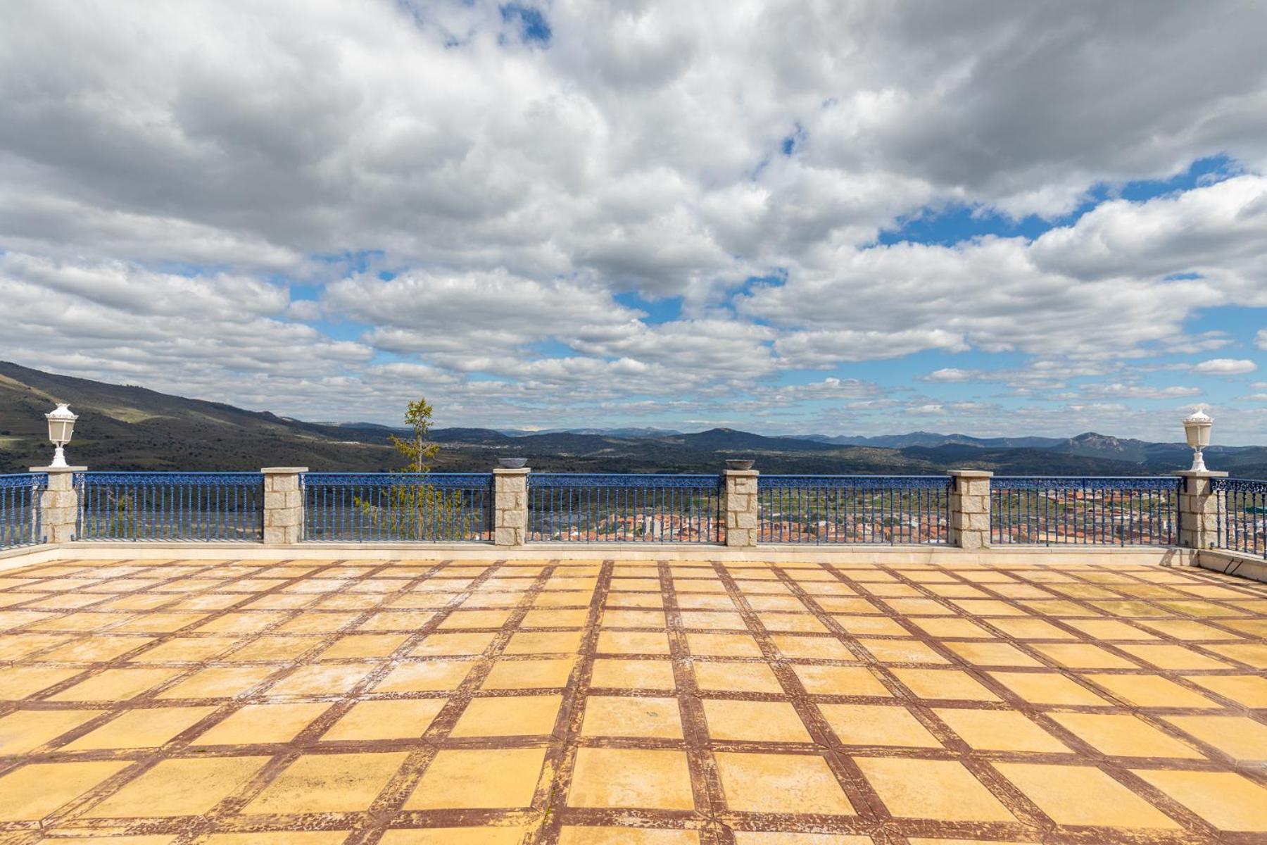 Вілла Mansion Con Jacuzzi A 40 Grados, Gran Piscina Y Padel Ель-Тьємбло Екстер'єр фото