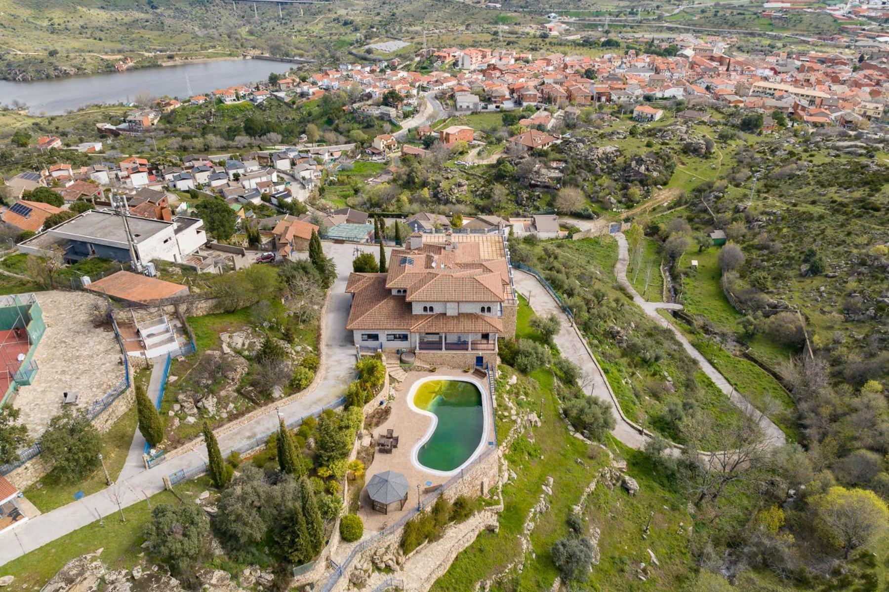 Вілла Mansion Con Jacuzzi A 40 Grados, Gran Piscina Y Padel Ель-Тьємбло Екстер'єр фото